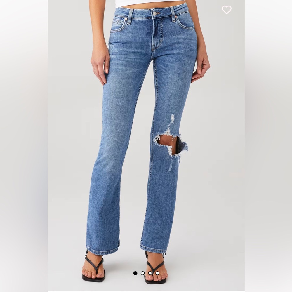 Free People Carmen Low rise Jeans. Size 25